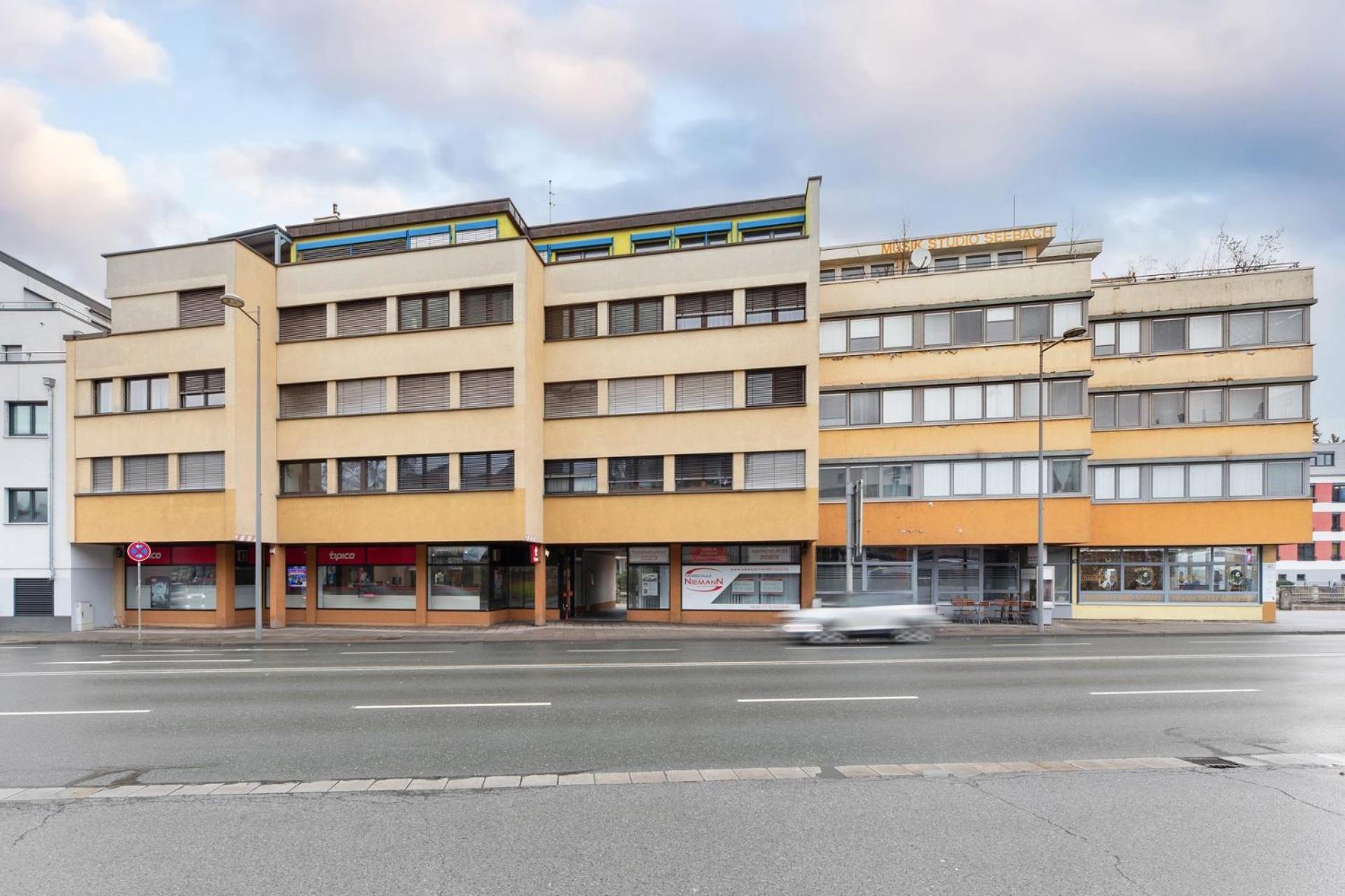 Sali Homes - Charming Studio Apartment In Heart Of Bayreuth With Balcony 외부 사진