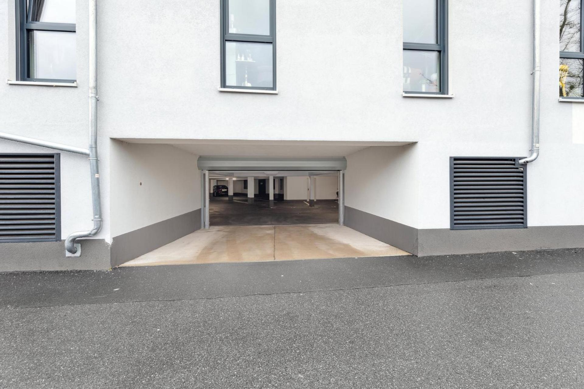 Sali Homes - Charming Studio Apartment In Heart Of Bayreuth With Balcony 외부 사진